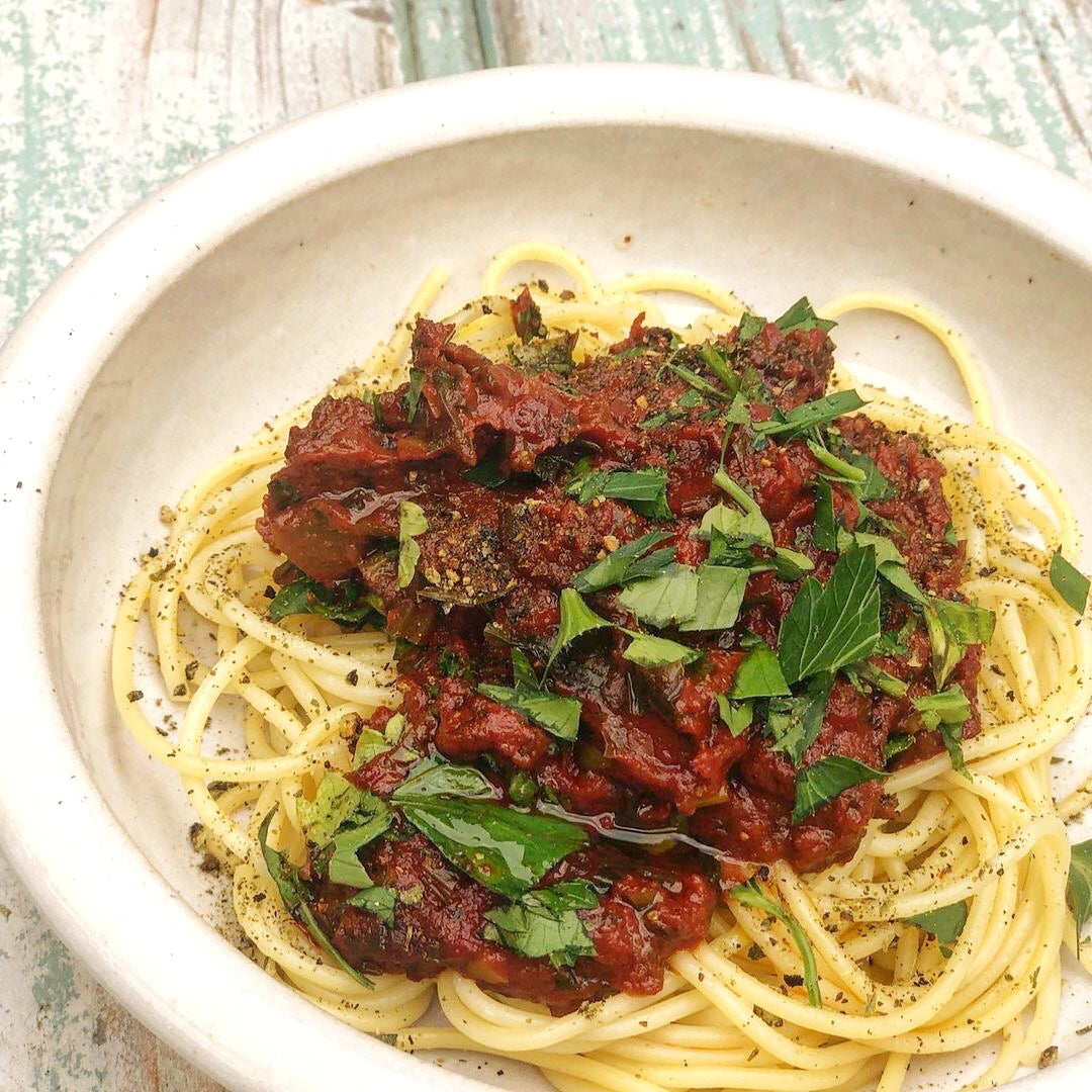 Pasta mit Petersilien-Tomatensoße