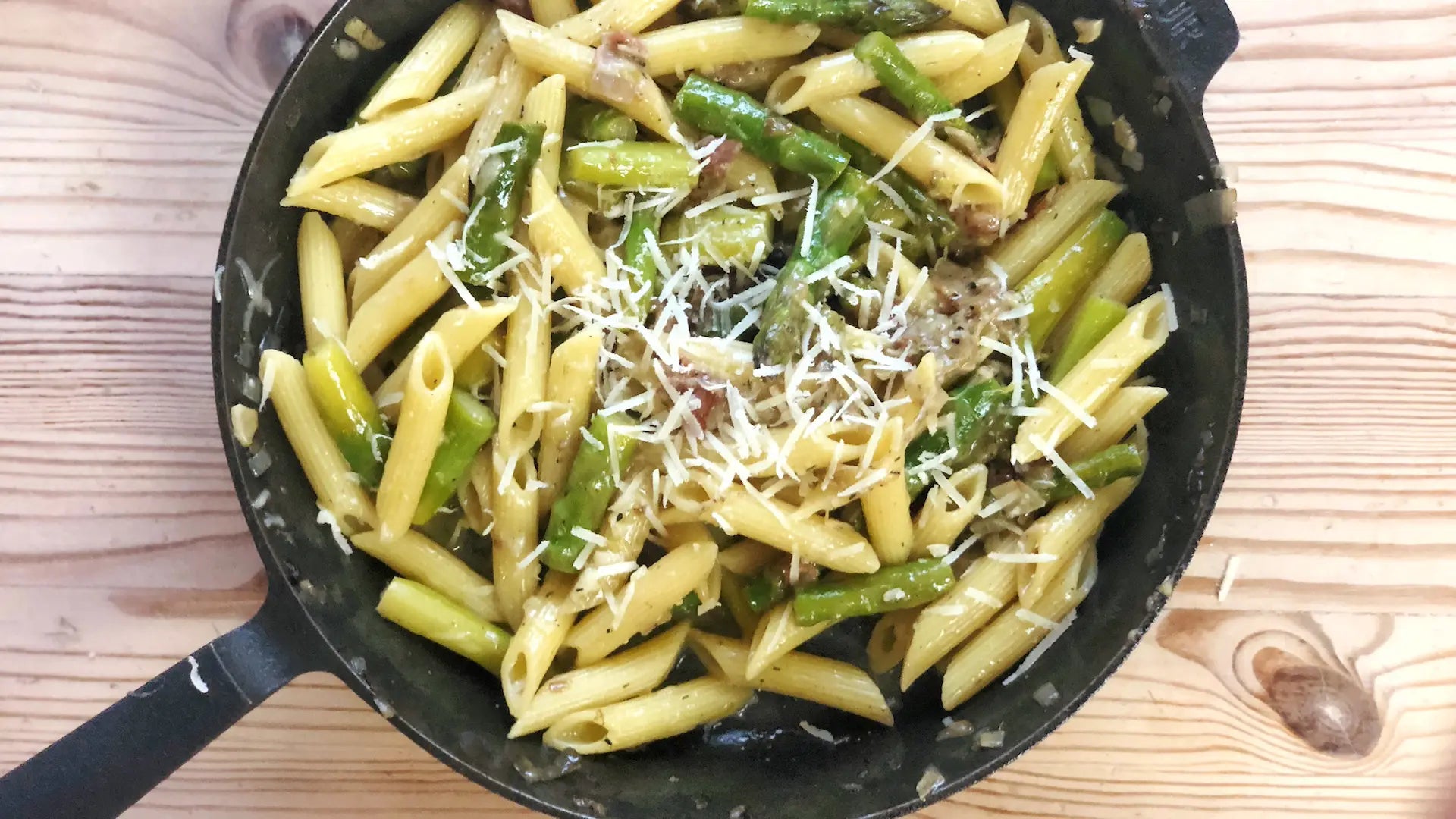 Penne mit grünem Spargel – Strandküche