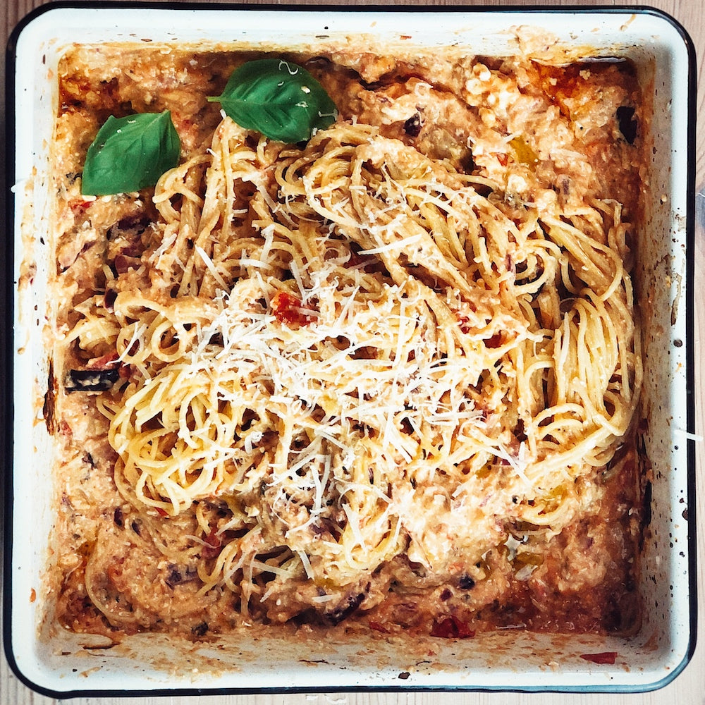 Roasted Tomato-Feta-Auberginen Pasta